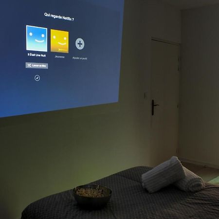 Studio Videoprojecteur & Popcorn - Proche Victoire Apartment Bordeaux Exterior foto