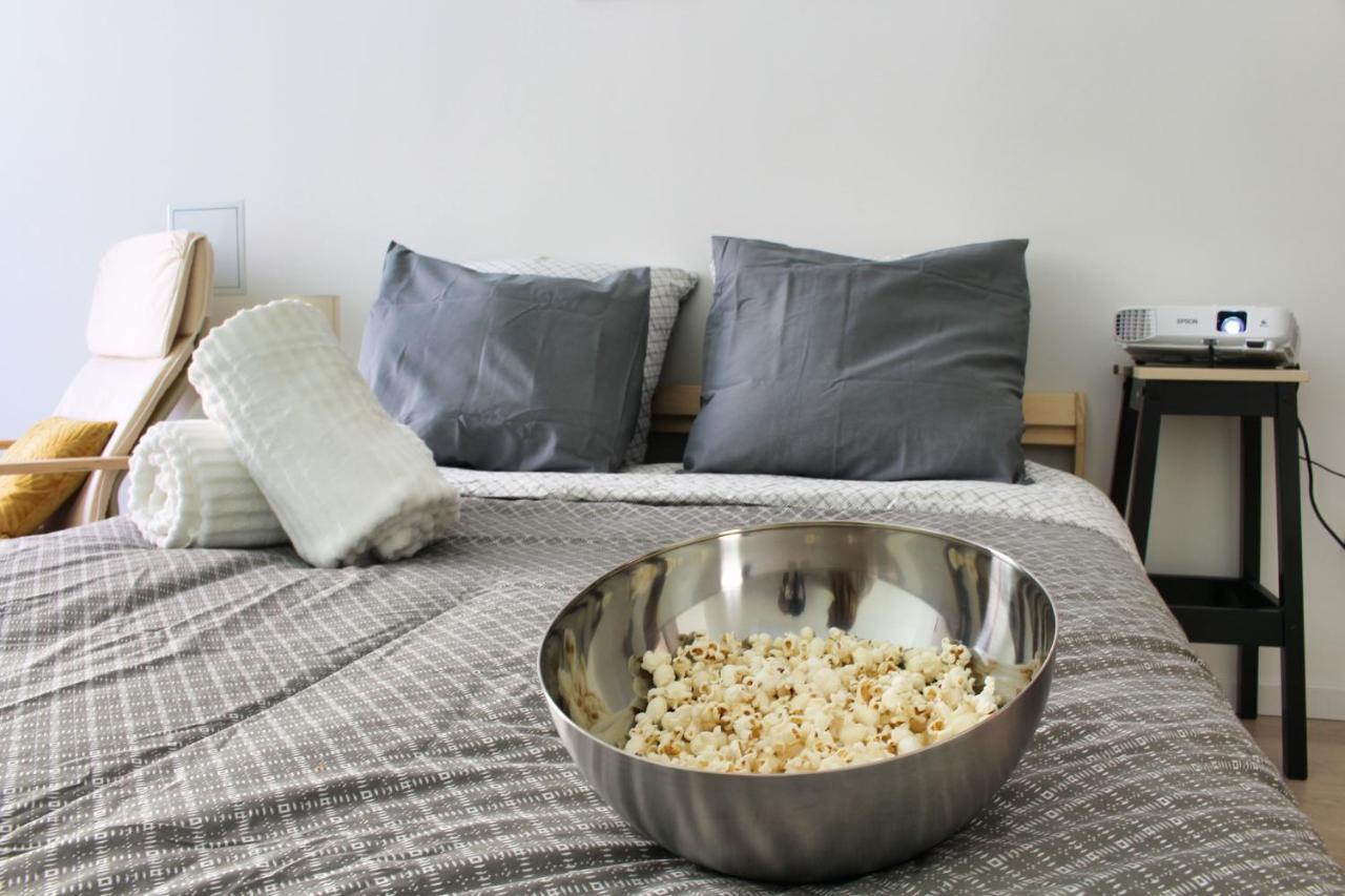Studio Videoprojecteur & Popcorn - Proche Victoire Apartment Bordeaux Exterior foto